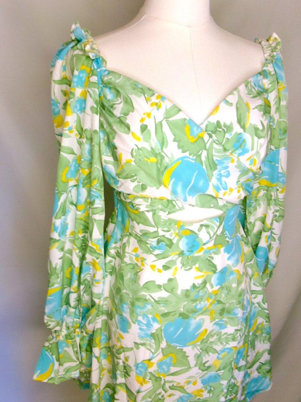 Hello Molly Floral Long Sleeve Mini Dress Blue Green Cutout Lace Up Size M